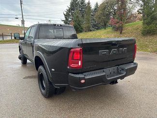 Used 2025 RAM 3500 Limited video 2