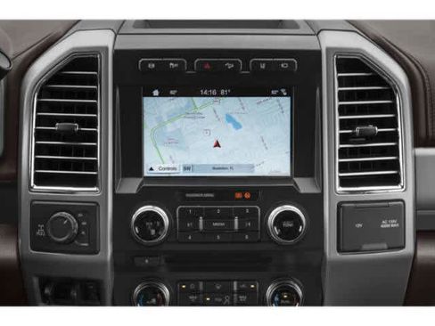 Used 2019 Ford F350 Lariat w/ Lariat Ultimate Package AWD/4WD image 17