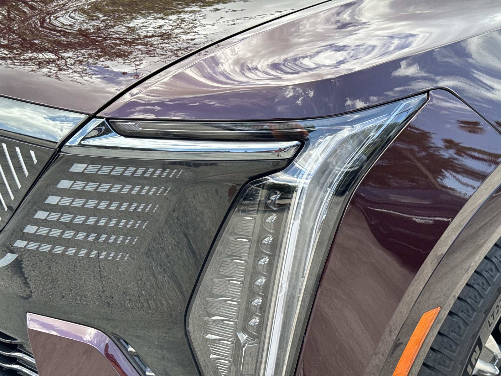 New 2026 Cadillac Escalade IQ Sport 1 w/ LPO, Floor Liner Package AWD/4WD image 9