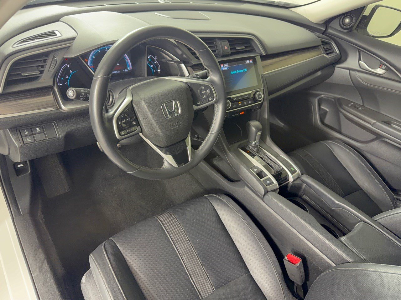 Certified 2019 Honda Civic Touring image 4