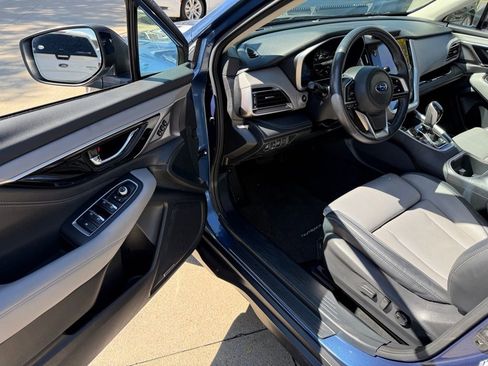 Used 2022 Subaru Outback Limited XT image 10