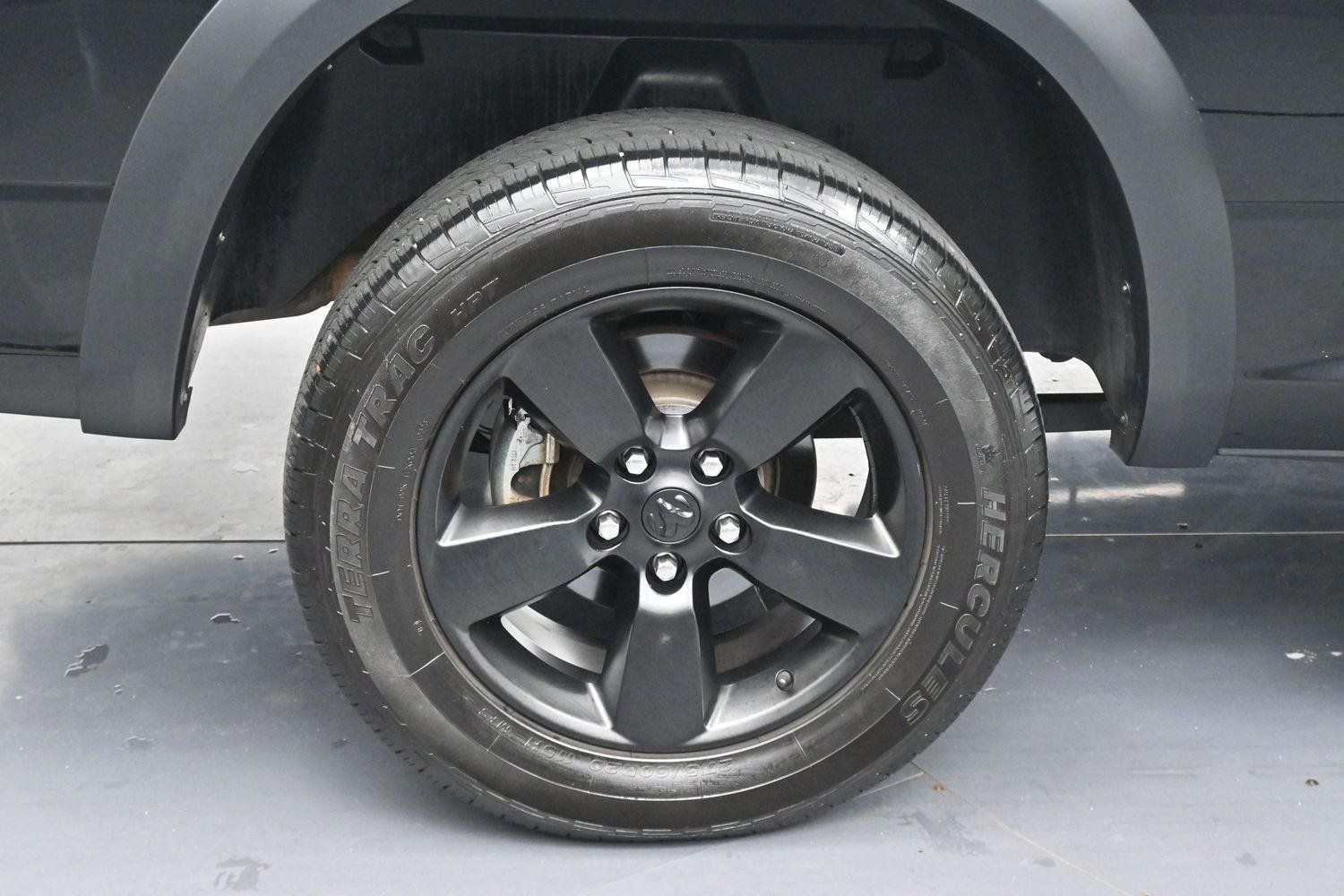 Used 2020 RAM 1500 Warlock AWD/4WD image 30