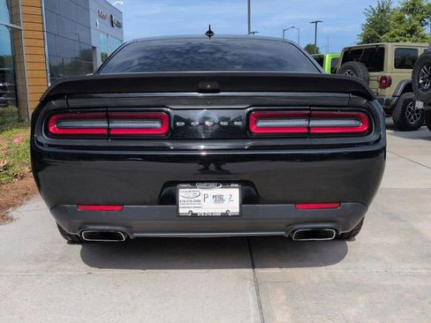 Certified 2022 Dodge Challenger R/T Scat Pack RWD image 6