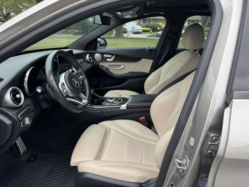 Used 2019 Mercedes-Benz C 300 Sedan image 21