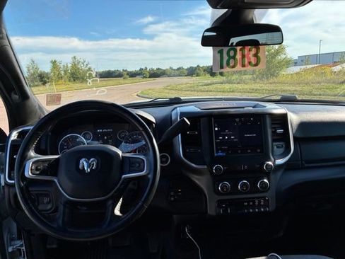 Used 2023 RAM 2500 Big Horn w/ Level 1 Equipment Group AWD/4WD image 11