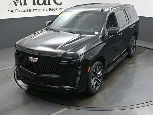 Used 2024 Cadillac Escalade Sport AWD/4WD image 46
