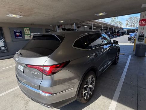 Used 2023 Acura MDX w/ Technology Package AWD/4WD image 5