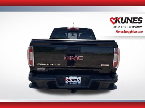 Used 2018 GMC Canyon All Terrain w/ Trailering Package AWD/4WD image 8
