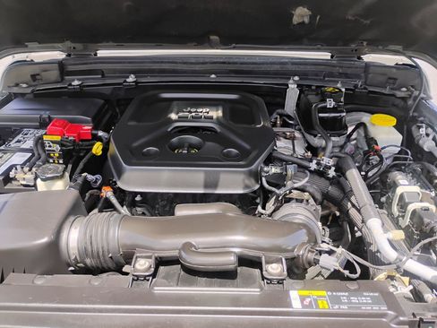 Used 2020 Jeep Wrangler Unlimited Sport S AWD/4WD image 30