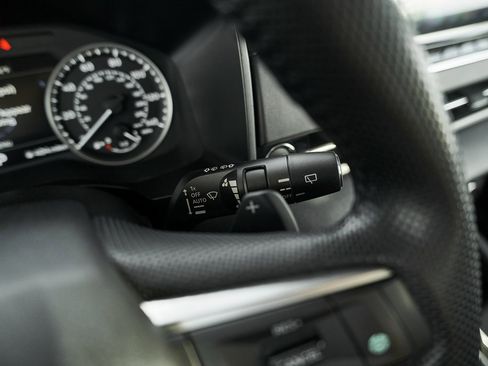 Used 2024 Mitsubishi Outlander SE image 45