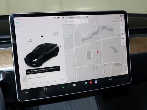 Used 2021 Tesla Model Y Long Range image 16
