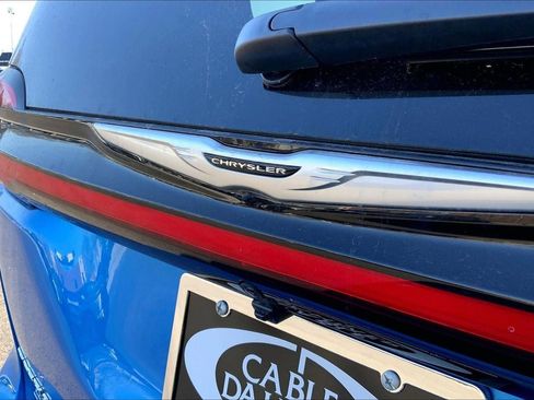 New 2026 Chrysler Pacifica Select FWD image 20