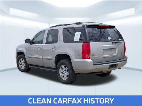 Used 2008 GMC Yukon SLT w/ SLT Preferred Equipment Group AWD/4WD image 4