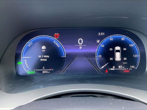 Used 2026 Toyota Highlander Platinum image 26