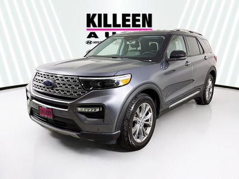 Used 2022 Ford Explorer Limited w/ Equipment Group 301A image 3