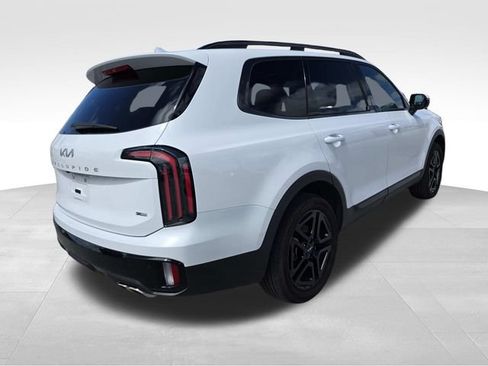 Used 2024 Kia Telluride SX X-Line AWD/4WD image 3