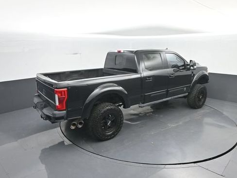 Certified 2019 Ford F250 Lariat w/ Lariat Ultimate Package AWD/4WD image 16