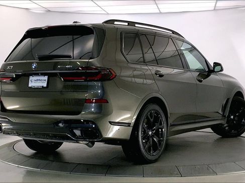 Used 2026 BMW X7 xDrive40i AWD/4WD image 12