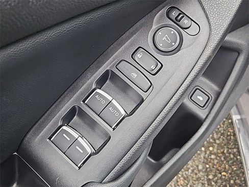 Used 2022 Honda Accord EX-L image 26