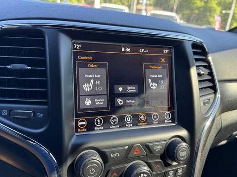 Used 2018 Jeep Grand Cherokee Altitude AWD/4WD image 20