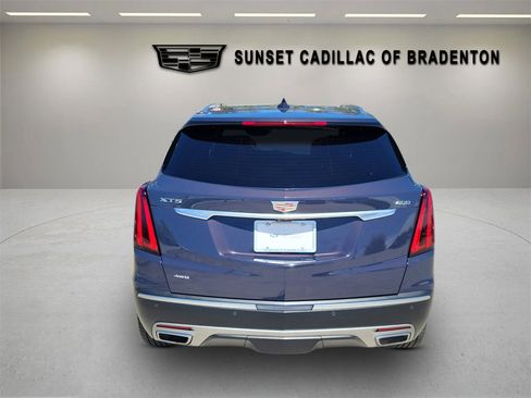 Certified 2025 Cadillac XT5 Premium Luxury w/ Technology Package AWD/4WD image 5