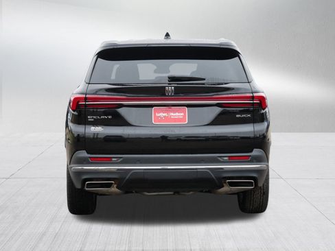 Used 2025 Buick Enclave Preferred image 6