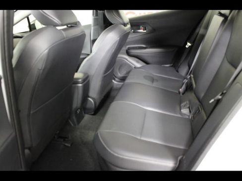 Used 2025 Toyota Prius AWD image 14
