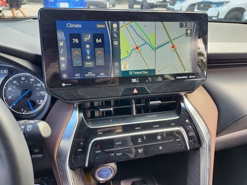 Used 2021 Toyota Venza Limited w/ Advanced Technology Package image 21