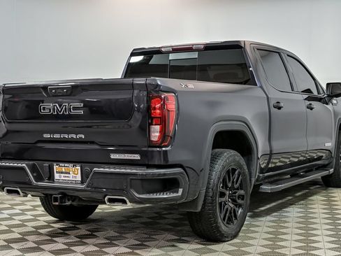 Used 2025 GMC Sierra 1500 Elevation w/ Elevation Premium Package AWD/4WD image 8