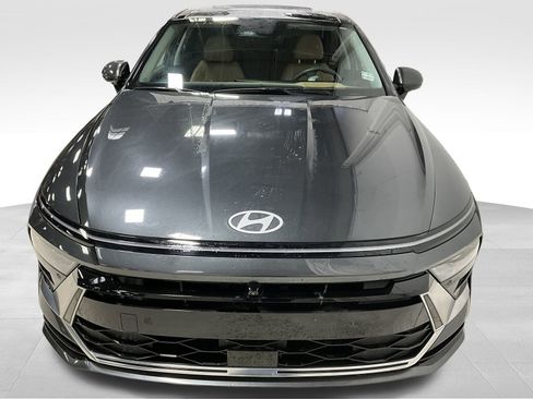Used 2024 Hyundai Sonata Limited image 2