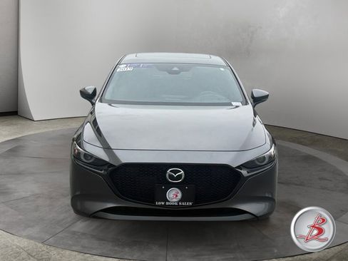 Used 2019 MAZDA MAZDA3 Hatchback w/ Premium Package image 2