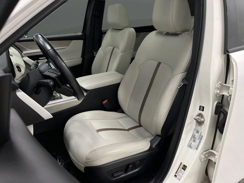 Used 2024 MAZDA CX-90 3.3 Turbo w/ Premium Plus Pkg image 4