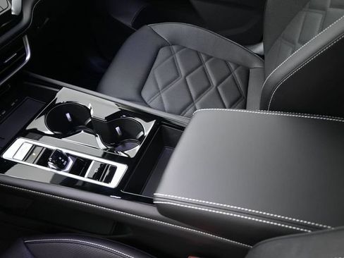 New 2026 Volkswagen Atlas SE image 33