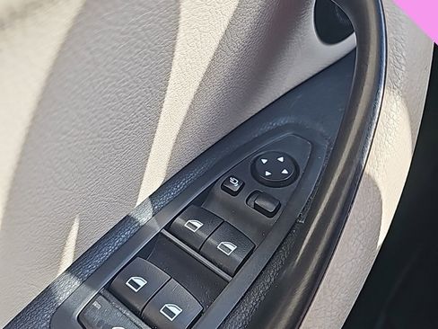 Used 2021 BMW X1 sDrive28i w/ Convenience Package image 14