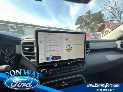 Used 2023 Toyota Tundra Limited w/ Power Package image 33