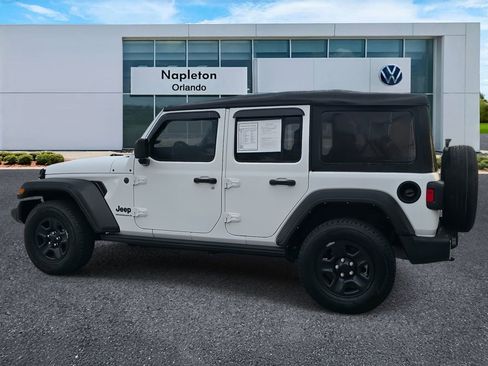 Used 2023 Jeep Wrangler Sport image 7