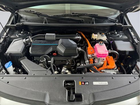 Used 2023 Kia Sportage LX image 8