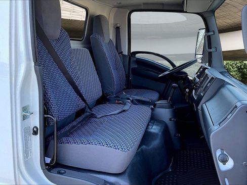 New 2025 Chevrolet Low Cab Forward image 13