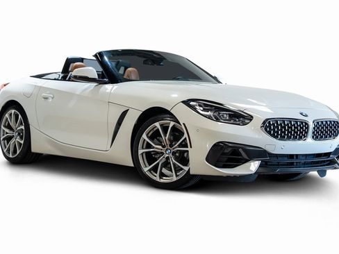 Used 2019 BMW Z4 sDrive30i image 4