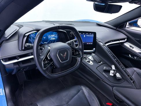 Used 2023 Chevrolet Corvette Stingray Convertible w/ 1LT RWD image 19