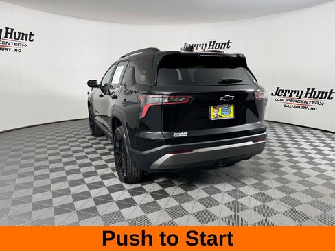 Used 2026 Chevrolet Equinox LT w/ Midnight Edition image 9