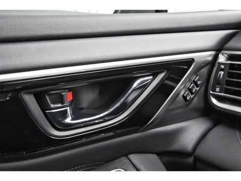 Certified 2024 Subaru Outback Limited XT image 22