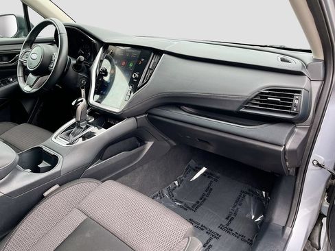 Used 2024 Subaru Outback Premium AWD/4WD image 26