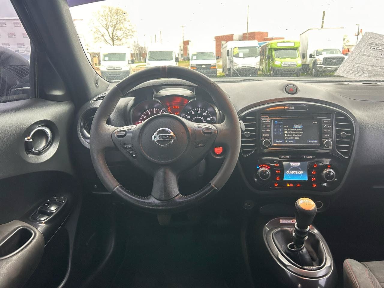 Used 2015 Nissan Juke NISMO FWD image 17