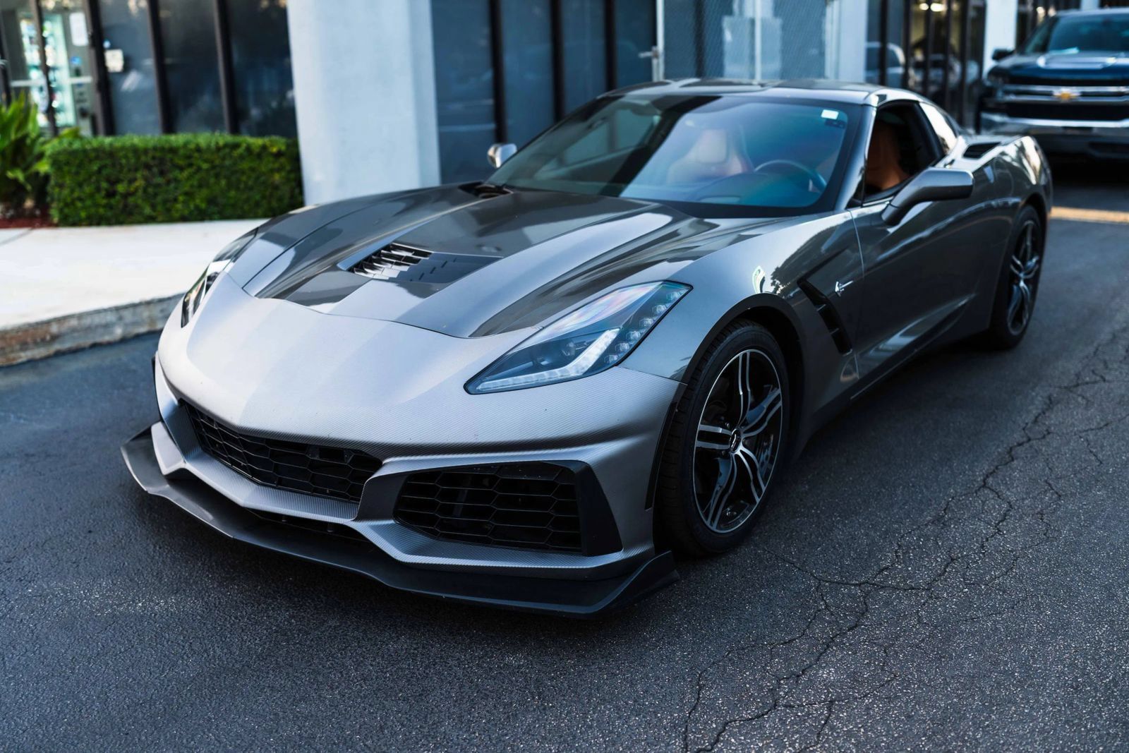 Used 2016 Chevrolet Corvette Stingray Coupe w/ 2LT Preferred Equipment Group RWD image 3