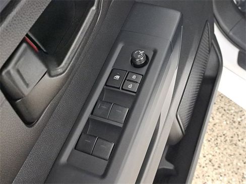 Used 2025 Toyota Tundra SR image 22