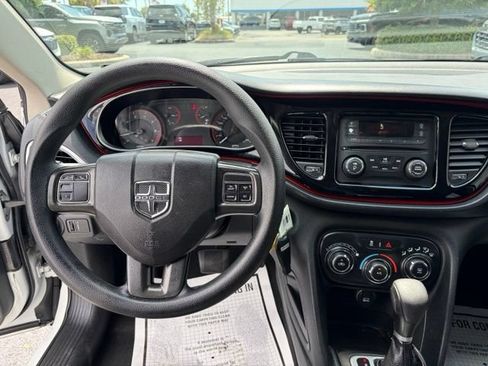Used 2016 Dodge Dart SE w/ Convenience Group FWD image 17