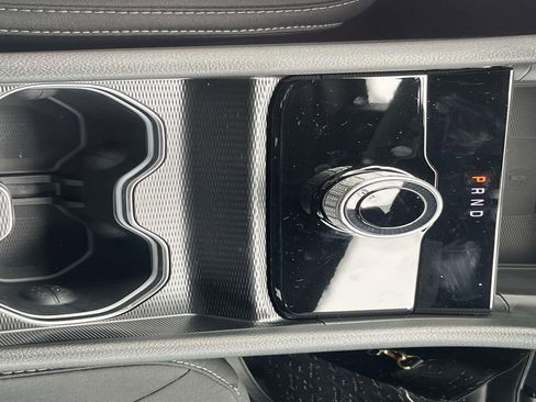 New 2026 Jeep Grand Cherokee L Laredo image 16