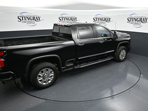 Used 2024 Chevrolet Silverado 2500 High Country w/ High Country Premium Package AWD/4WD image 20