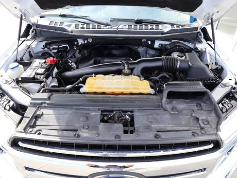 Used 2018 Ford F150 XLT w/ Equipment Group 301A Mid AWD/4WD image 39